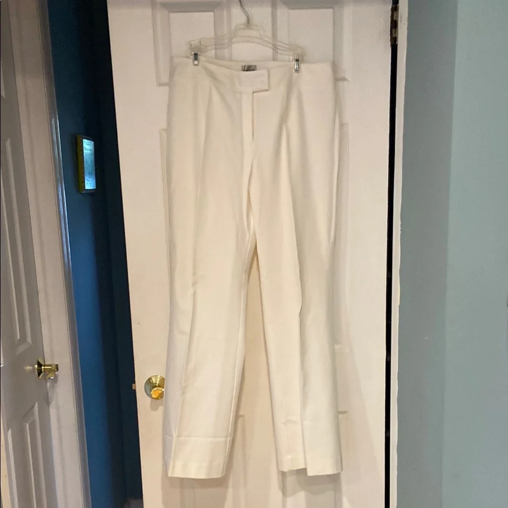 Chico’s Elegant White Women's Pants NWOT Size 2 Chico’s - Picture 1 of 13